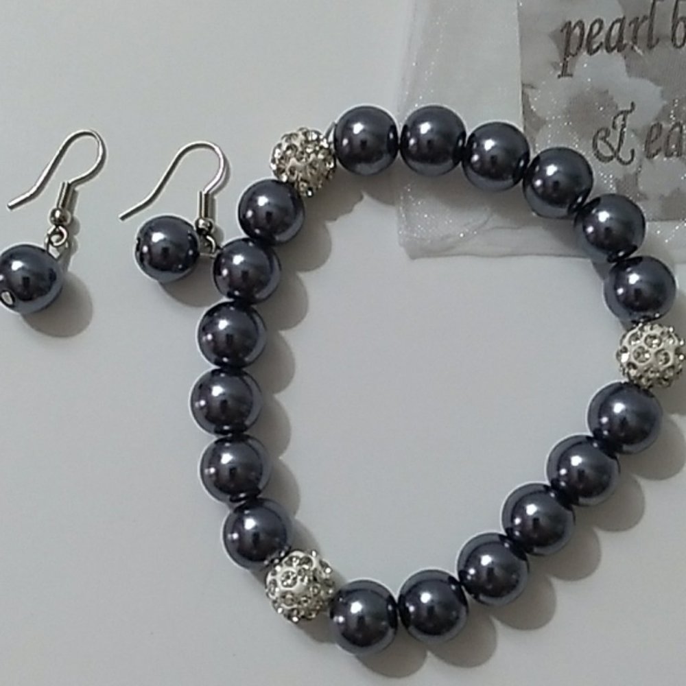 NEW- Bracelet & Earrings- Pave Crystal & Glass